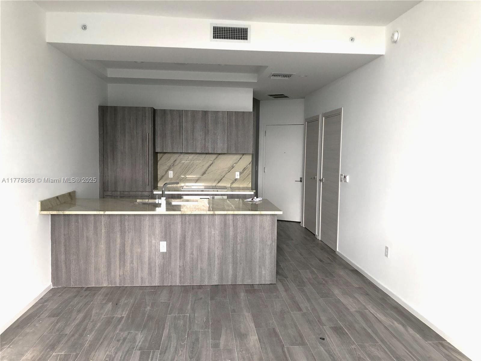 801 S Miami Ave # 5108, Miami FL 33130 - Miami, FL - Photo 1