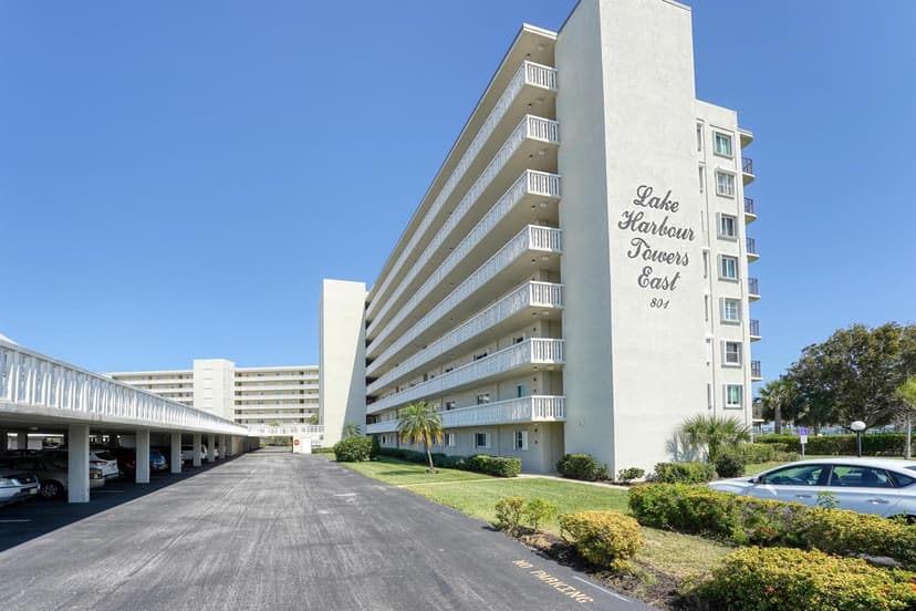 801 Lake Shore Drive # 112, Lake Park FL 33403