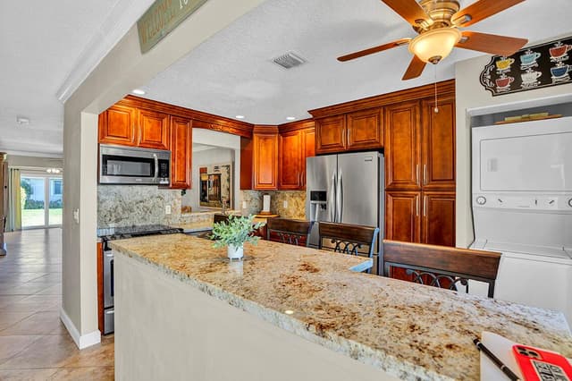 6722 Moonlit Drive, Delray Beach FL 33446 - Delray Beach, FL - Photo 6