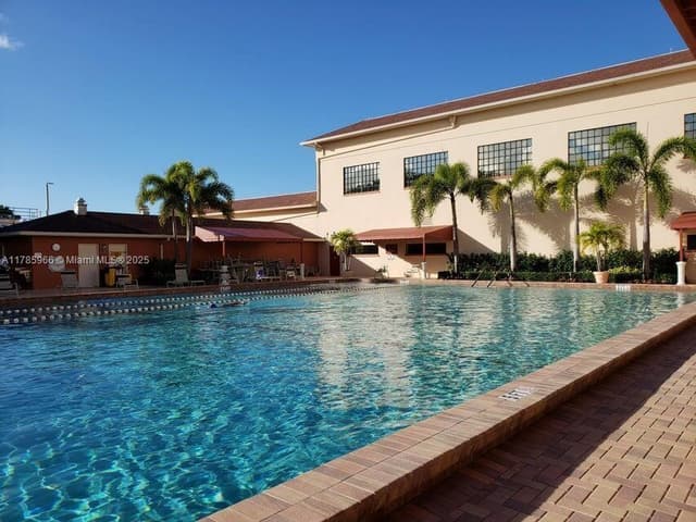 22 Suffolk A # 22, Boca Raton FL 33434 - Boca Raton, FL - Photo 6