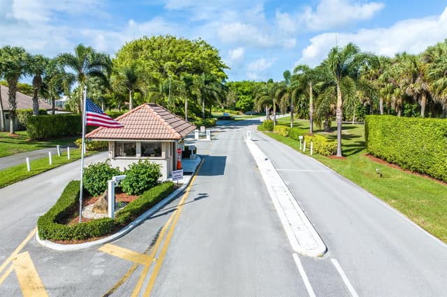 11255 Green Lake Drive # 203, Boynton Beach FL 33437 - Boynton Beach, FL - Photo 4