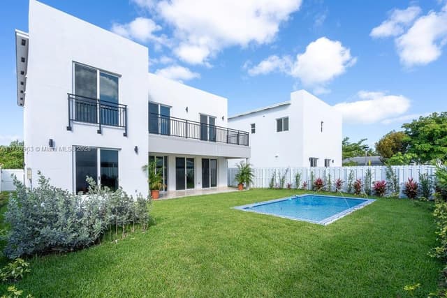 910 SW 24th Rd, Miami FL 33129 - Miami, FL - Photo 4