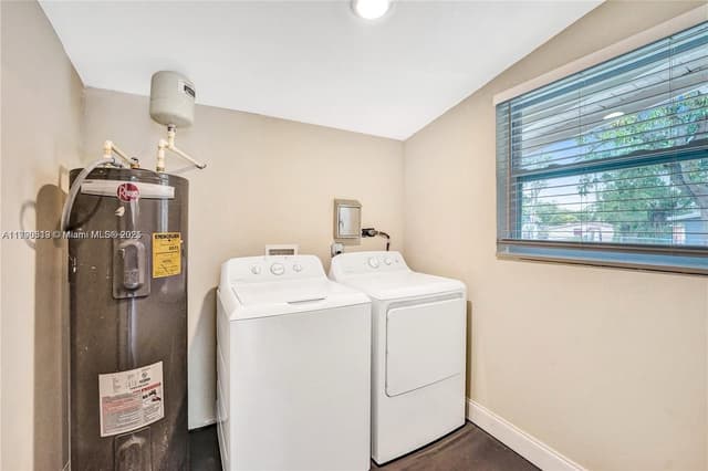 1859 NW 16th Ct, Fort Lauderdale FL 33311 - Fort Lauderdale, FL - Photo 7