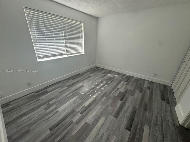 10068 TWIN LAKES DR # F, Coral Springs FL 33071 - Coral Springs, FL - Photo 6