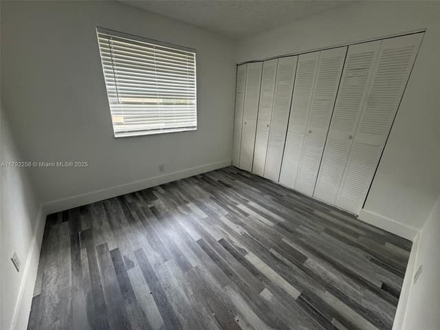 10068 TWIN LAKES DR # F, Coral Springs FL 33071 - Coral Springs, FL - Photo 4