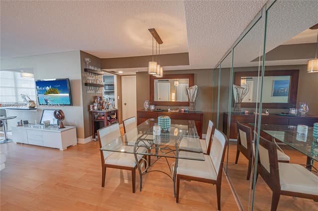301 174th St # 401, Sunny Isles Beach FL 33160 - Sunny Isles Beach, FL - Photo 2