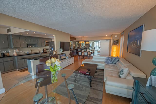 301 174th St # 401, Sunny Isles Beach FL 33160 - Sunny Isles Beach, FL - Photo 7