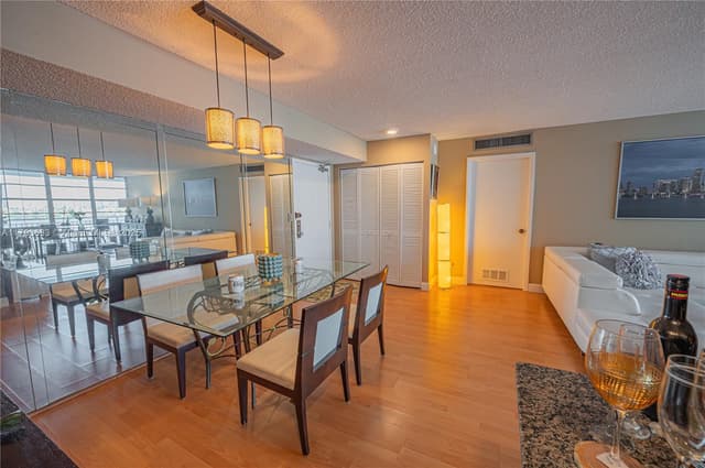 301 174th St # 401, Sunny Isles Beach FL 33160 - Sunny Isles Beach, FL - Photo 5