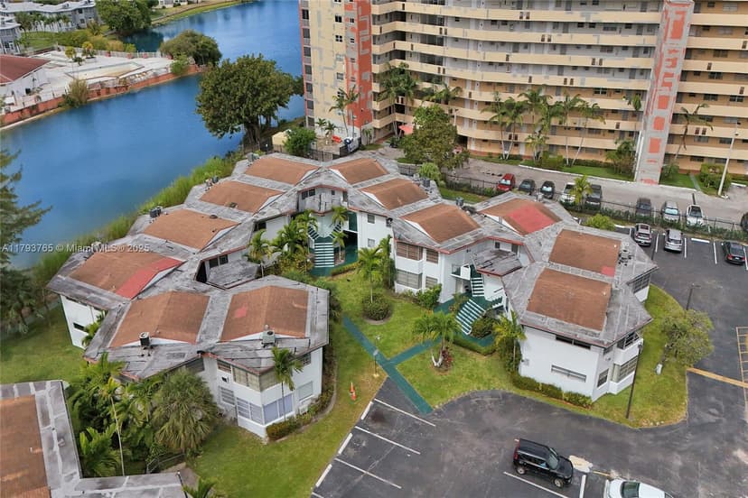 18746 NE 18th Ave # 146, Miami FL 33179