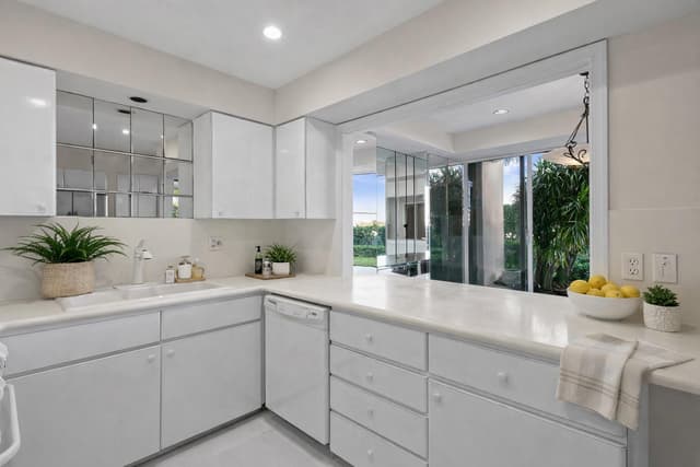 108 Lakeshore Drive # 140, North Palm Beach FL 33408 - North Palm Beach, FL - Photo 3