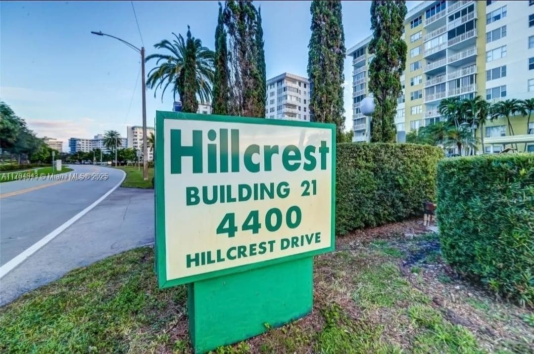 4400 Hillcrest Dr # B, Hollywood FL 33021 - Hollywood, FL - Photo 1