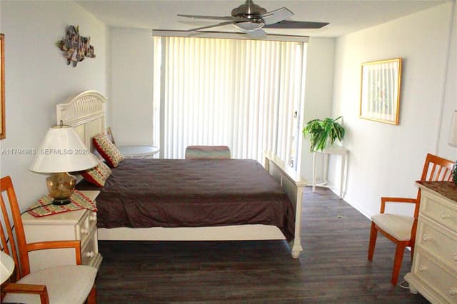 2101 Atlantic Shores Blvd # 415, Hallandale Beach FL 33009 - Hallandale Beach, FL - Photo 4