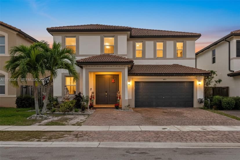 4190 NE 20th St, Homestead FL 33033