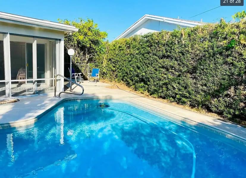 5111 NE 15th Ave, Fort Lauderdale FL 33334