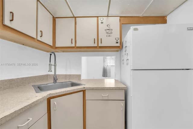 801 NW 47th Ave # 118W, Miami FL 33126 - Miami, FL - Photo 2