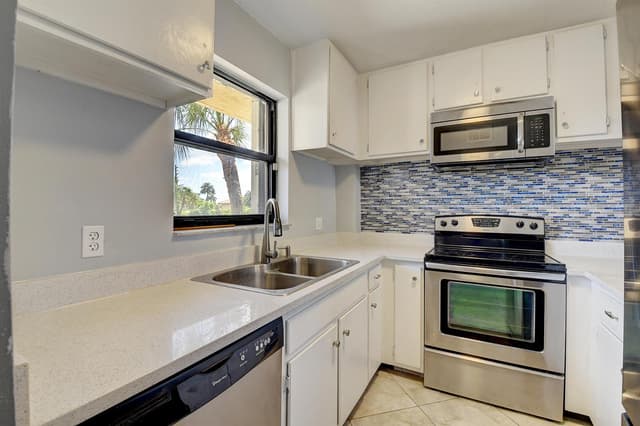 890 N Federal Highway # 206, Lantana FL 33462 - Lantana, FL - Photo 7