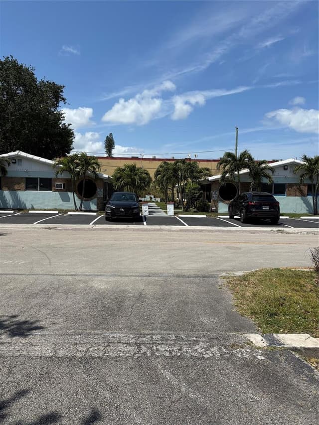 2127 Polk Street, Hollywood FL 33020 - Hollywood, FL - Photo 5