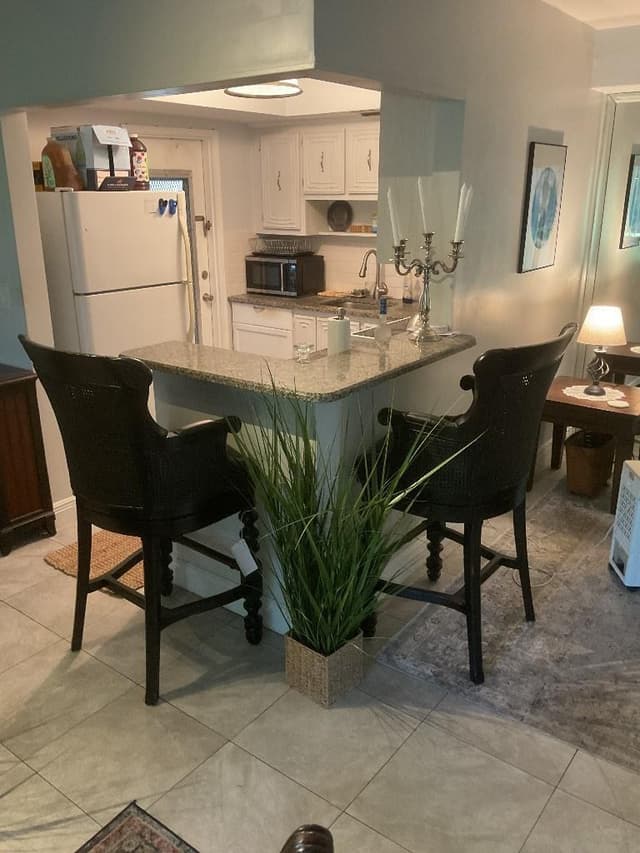 100 SE 6th Avenue # 206, Pompano Beach FL 33060 - Pompano Beach, FL - Photo 2