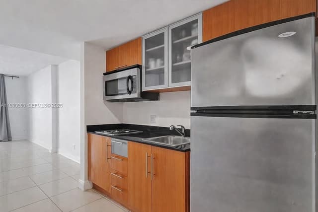 1750 N Bayshore Dr # 4007, Miami FL 33132 - Miami, FL - Photo 6