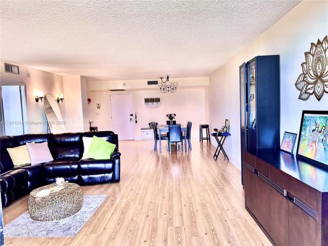 600 Three Islands Blvd # 905, Hallandale Beach FL 33009 - Hallandale Beach, FL - Photo 5
