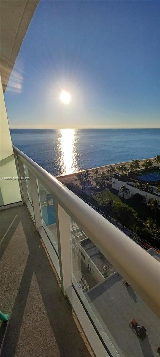 19201 Collins Ave # 1105, Sunny Isles Beach FL 33160 - Sunny Isles Beach, FL - Photo 2