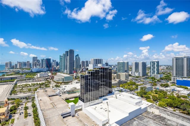 1750 N Bayshore Dr # 3308, Miami FL 33132 - Miami, FL - Photo 4