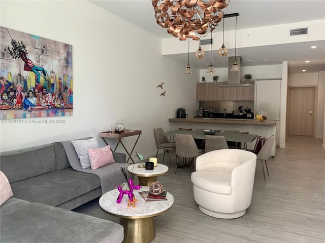 1000 Brickell Plz # 1805, Miami FL 33131 - Miami, FL - Photo 2