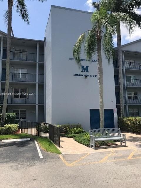 12500 SW 5th Ct # 210M, Pembroke Pines FL 33027 - Pembroke Pines, FL - Photo 6