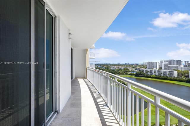 1755 E Hallandale Beach Blvd # 1604E, Hallandale Beach FL 33009 - Hallandale Beach, FL - Photo 2
