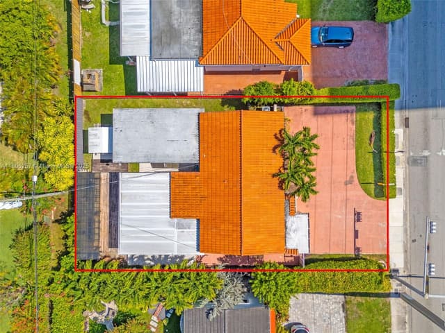 1901 SW 37th Ave, Miami FL 33145 - Miami, FL - Photo 4