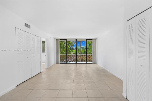 4222 Inverrary Blvd # 4211, Lauderhill FL 33319 - Lauderhill, FL - Photo 3