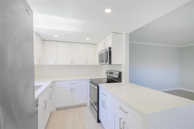 633 Brittany # 633, Delray Beach FL 33446 - Delray Beach, FL - Photo 6