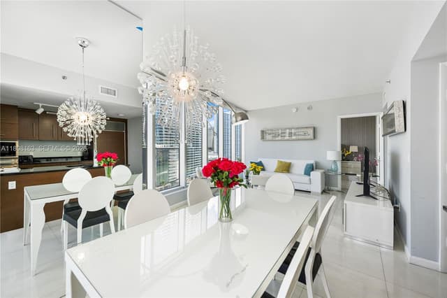 485 Brickell Ave # 1604, Miami FL 33131 - Miami, FL - Photo 4