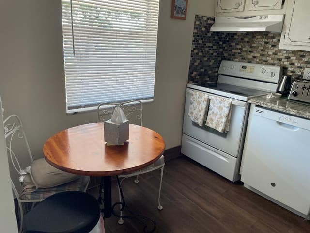 7410 NW 1st Street # 202, Margate FL 33063 - Margate, FL - Photo 3