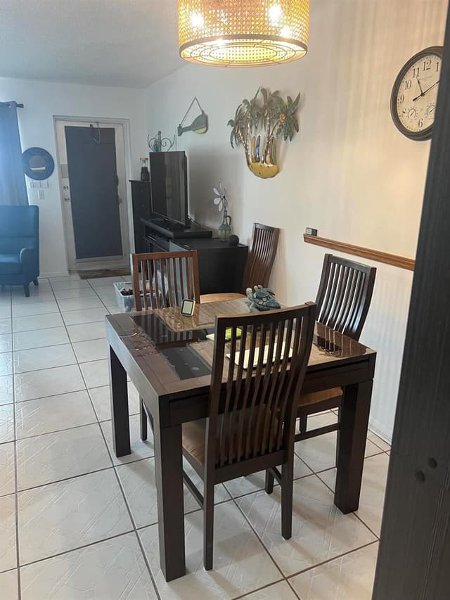 132 Berkshire F, West Palm Beach FL 33417 - West Palm Beach, FL - Photo 5