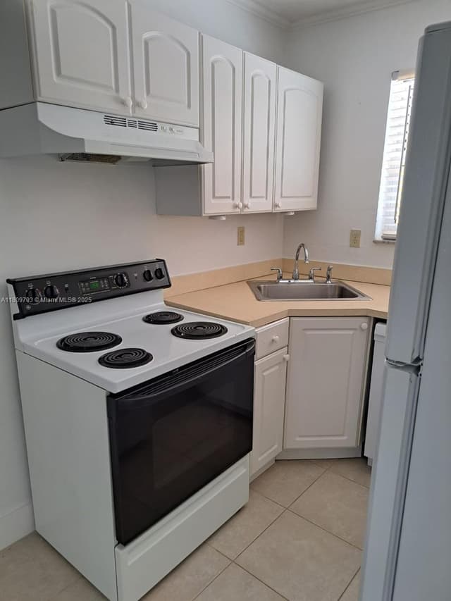 1975 NE 135th St # 2D, North Miami FL 33181 - North Miami, FL - Photo 7