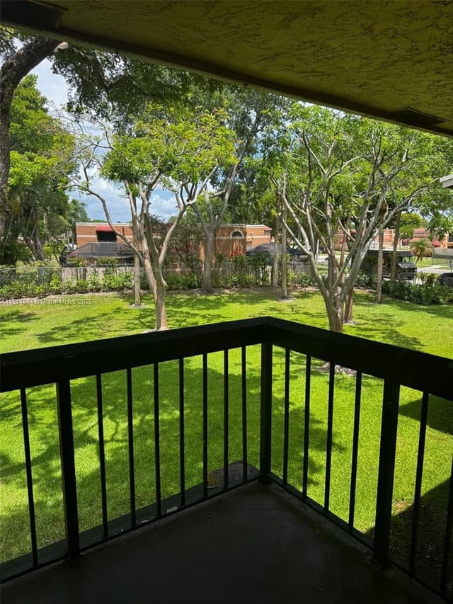 6023 10th Ave N # 215, Green Acres FL 33463 - Green Acres, FL - Photo 5