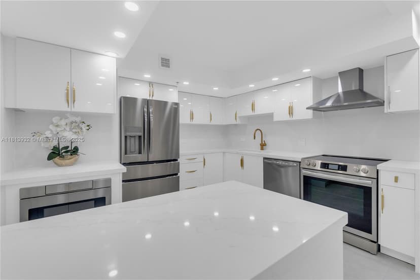 1201 S Ocean Dr # 507S, Hollywood FL 33019