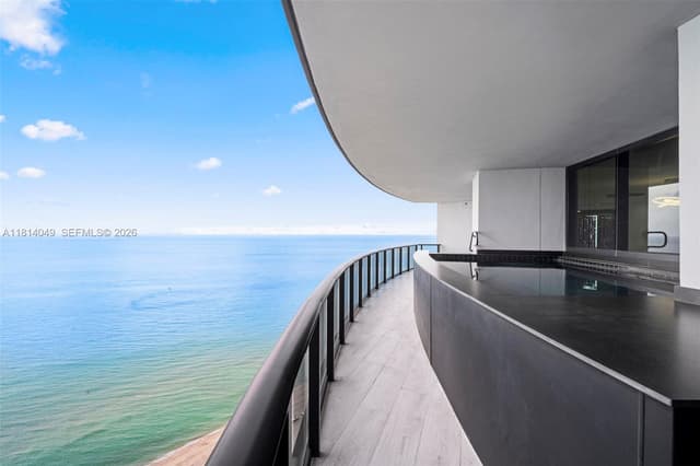 18555 Collins Ave # 2105, Sunny Isles Beach FL 33160 - Sunny Isles Beach, FL - Photo 2
