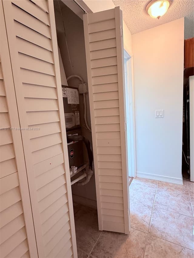 3591 NW 91st Ave, Sunrise FL 33351 - Sunrise, FL - Photo 7