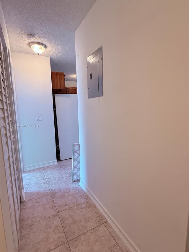 3591 NW 91st Ave, Sunrise FL 33351 - Sunrise, FL - Photo 5