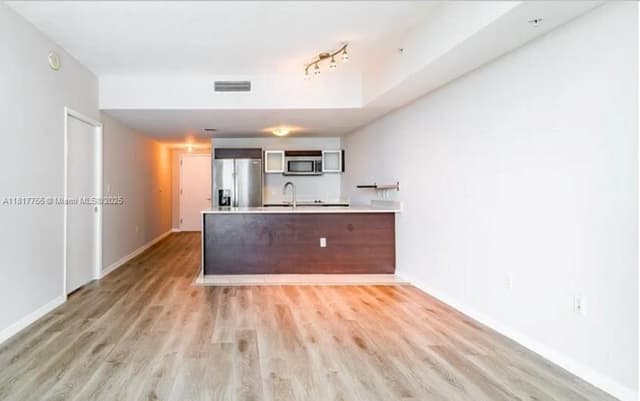 1900 N Bayshore Dr # 3909, Miami FL 33132 - Miami, FL - Photo 5