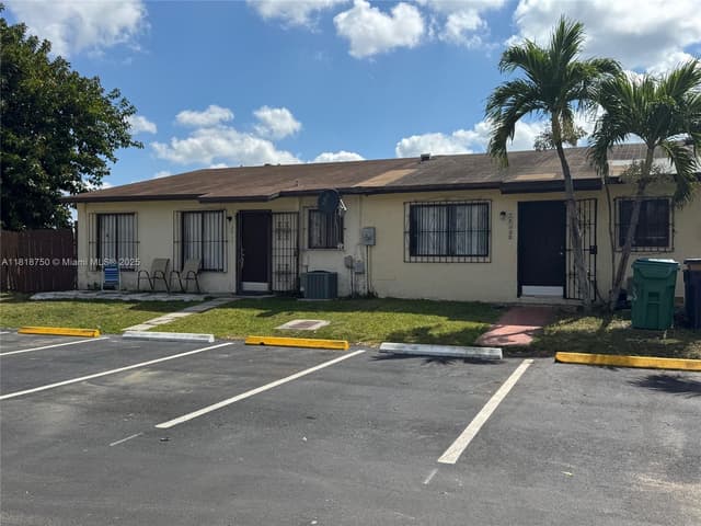 14266 SW 283rd St, Homestead FL 33033 - Homestead, FL - Photo 6