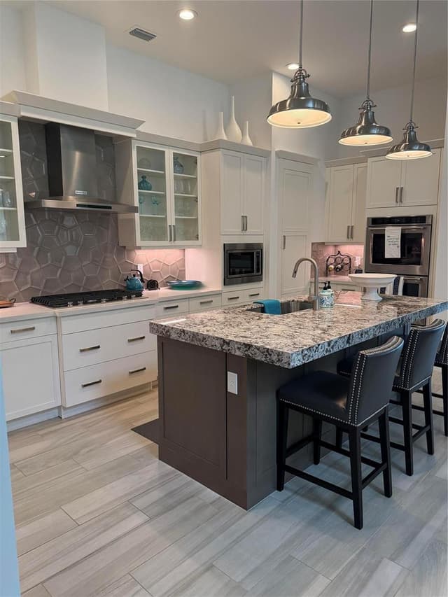 8467 Grand Prix Lane, Boynton Beach FL 33472 - Boynton Beach, FL - Photo 2