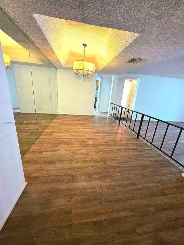 3730 Inverrary Dr, Lauderhill FL 33319 - Lauderhill, FL - Photo 6