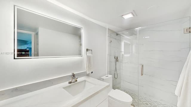 7180 NW 179th St # 105, Hialeah FL 33015 - Hialeah, FL - Photo 5