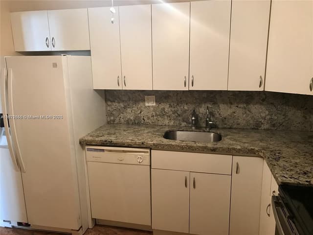 1833 S Ocean Dr # 305, Hallandale Beach FL 33009 - Hallandale Beach, FL - Photo 7