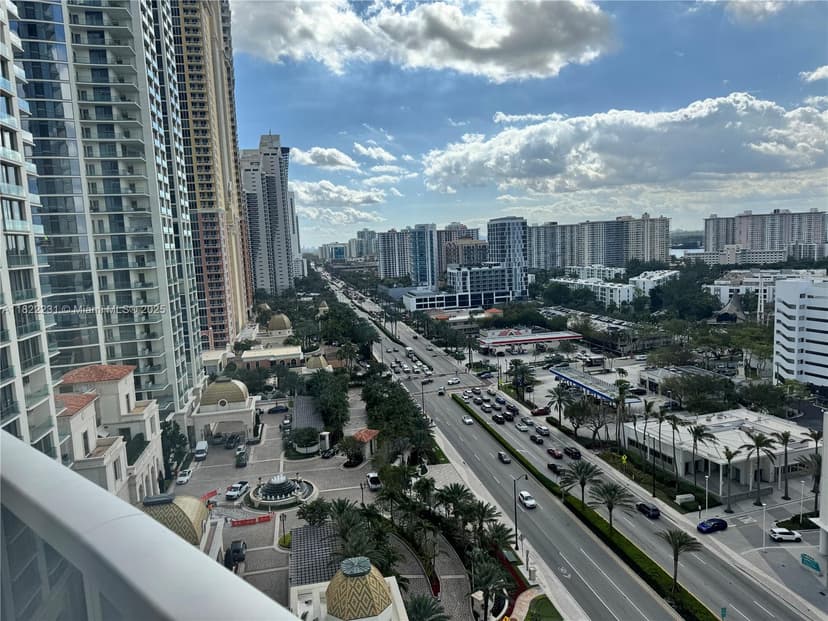18001 Collins Ave # 918, Sunny Isles Beach FL 33160