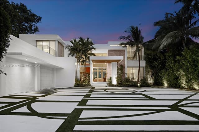 30 Palm Ave, Miami Beach FL 33139 - Miami Beach, FL - Photo 2