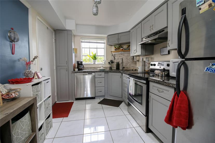 3475 Broken Woods Drive # 101, Coral Springs FL 33065